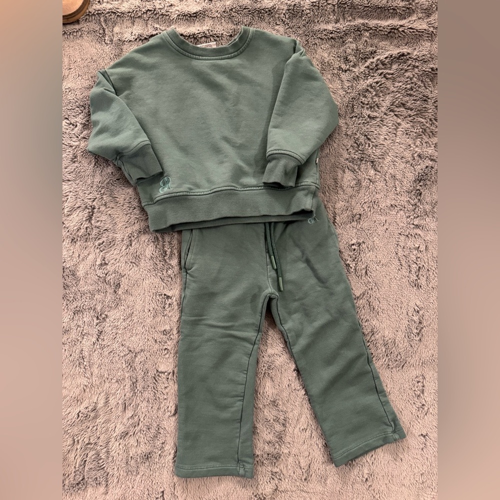 Kids Green bamboo Sweatshirt and Pants Set